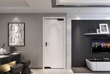 一款好木门，都是怎样做出来的?